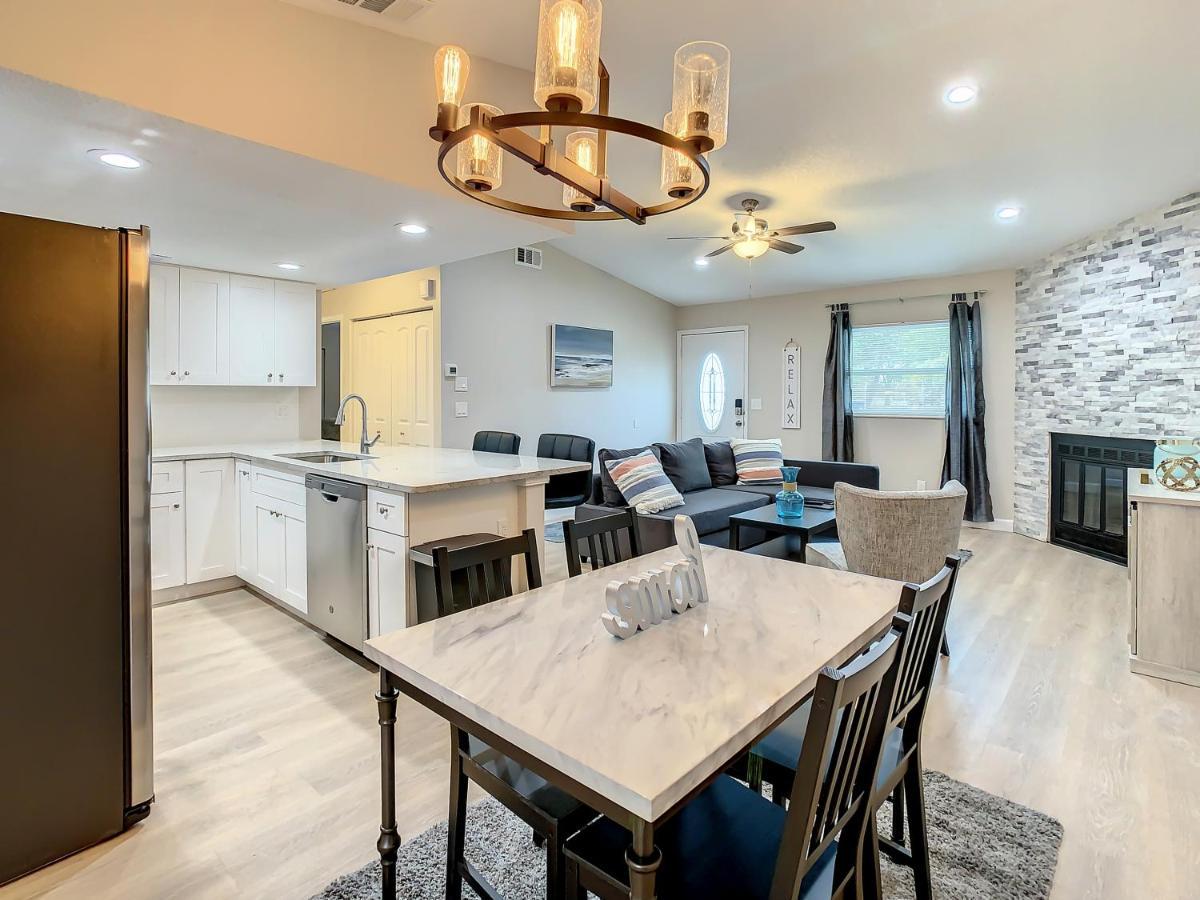 Crown Jewel Of Clearwater 10-15 Min To Beach 5 Min To St Pete Airport Βίλα Εξωτερικό φωτογραφία